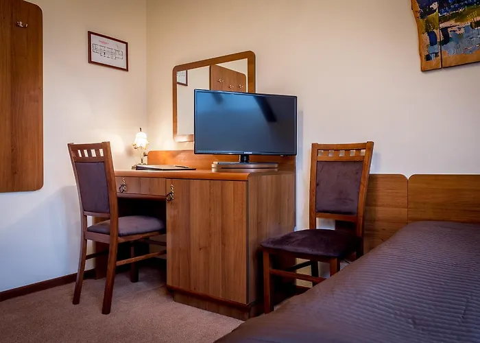 - Karczma Klimtowka Hotel 3*